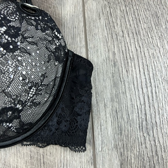 36C VS Lace Jewel Bra - Picture 4 of 14